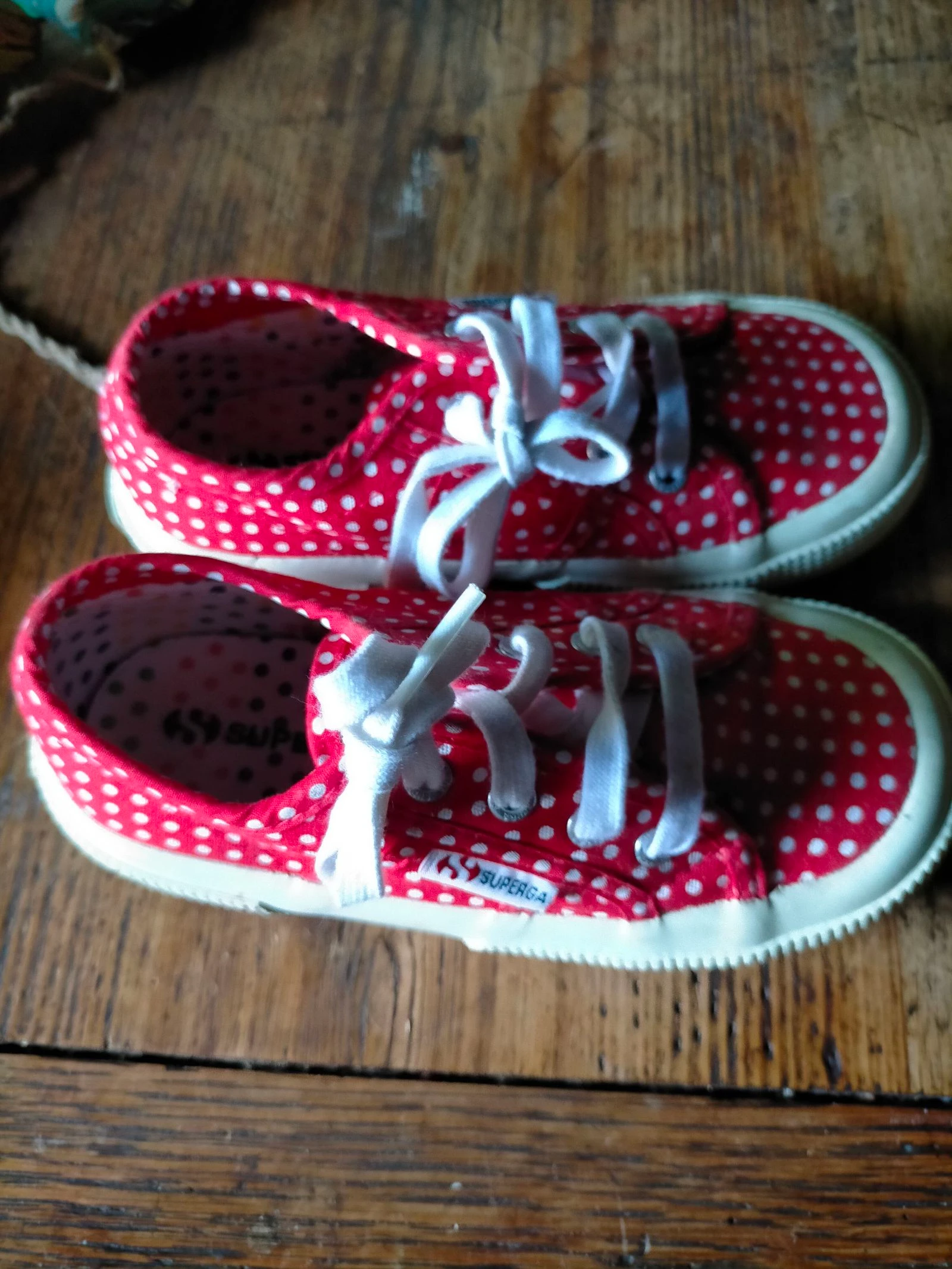 Zeer mooie Superga maat 27 – photo 2
